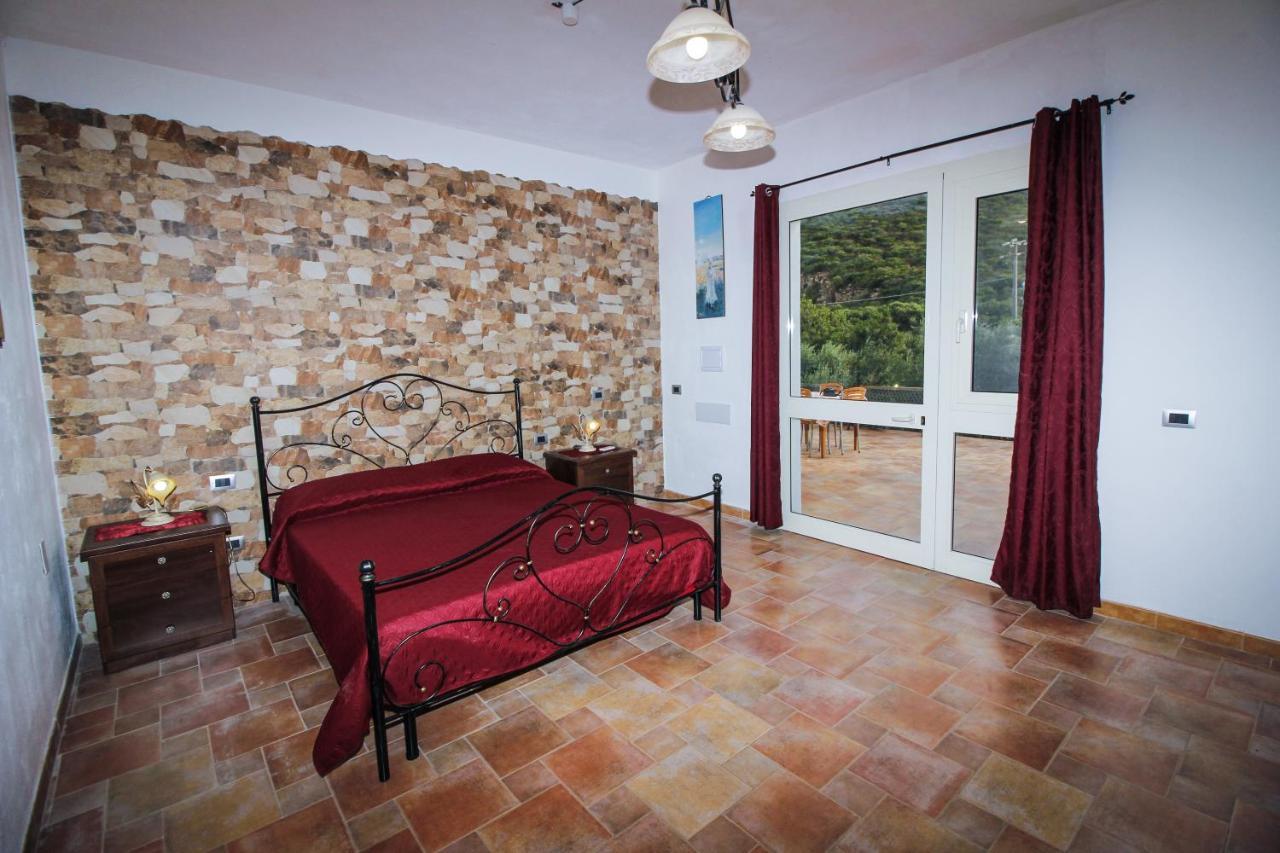 Il Lentischio Hotel Cala Sapone Eksteriør billede